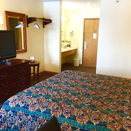 Executive Inn And Suites Waukegan Eksteriør billede